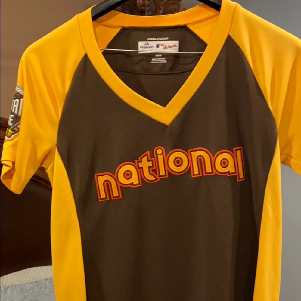 Women’s size M majestic national jersey